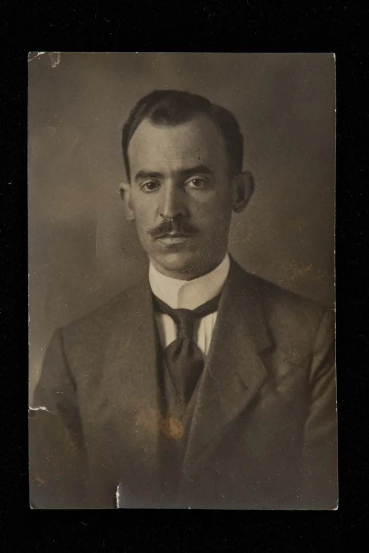 Portrait photo of Paul Ruggiero, 1920