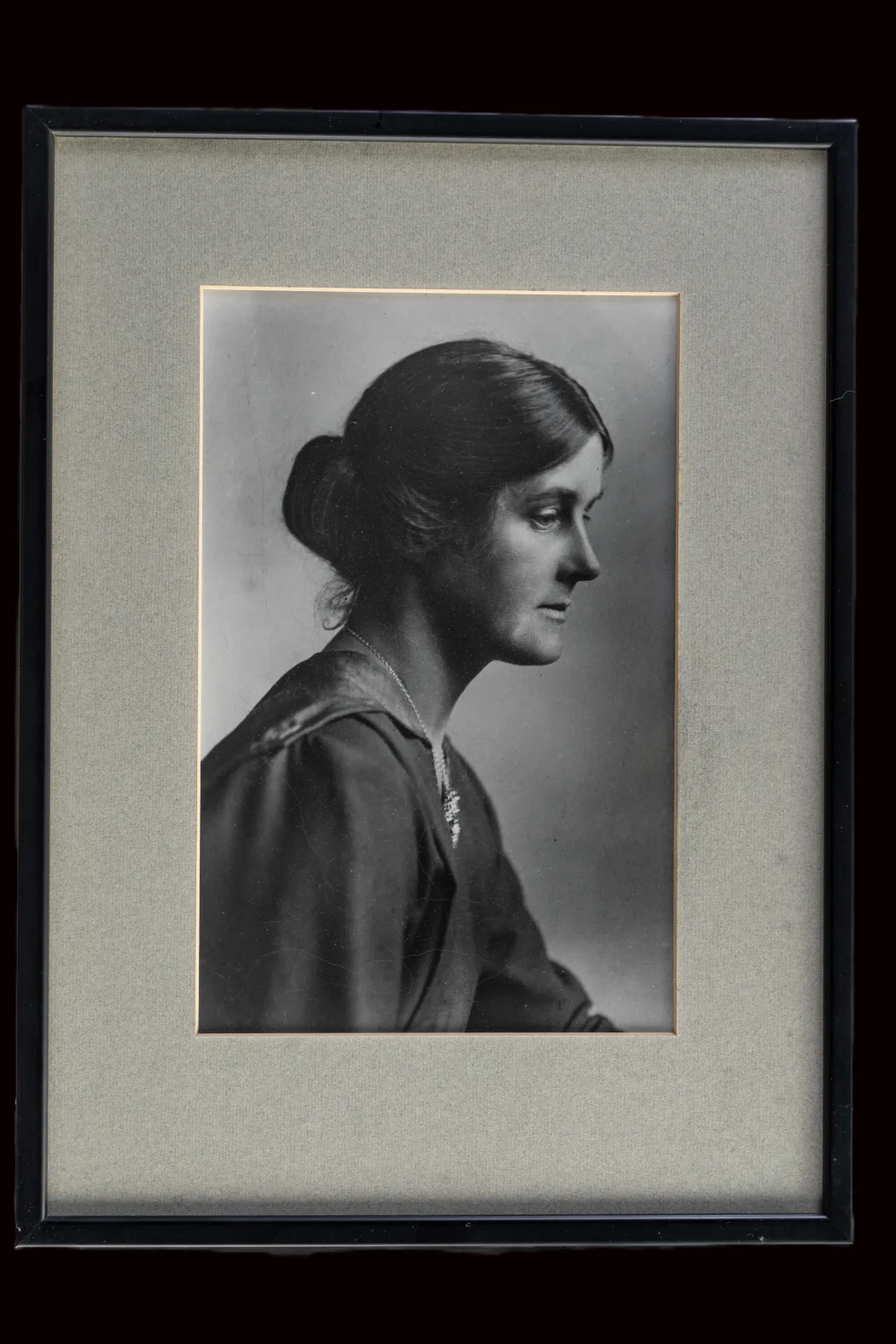 Portrait photo of Harriet Weaver, 1919