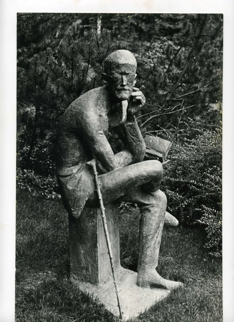 Photo of monument on Joyce's grave 1966